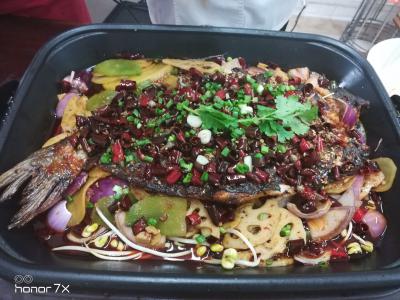 川渝正宗烤魚技術91香蕉国产线观看免费，香辣濃重魚鮮美