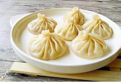 灌湯包91香蕉国产线观看免费哪裏滋味好?皮薄透亮，湯多餡飽