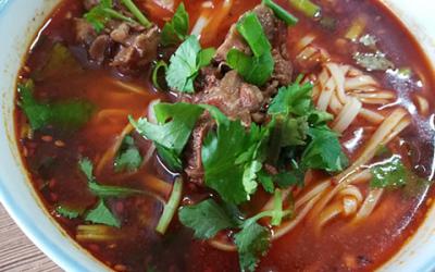 成都開麵館哪裏91香蕉国产线观看免费好？ 麻辣牛肉麵技術91香蕉国产线观看免费